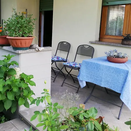 Rosella Completo Di Matrimoniale E 2 Letti Singoli